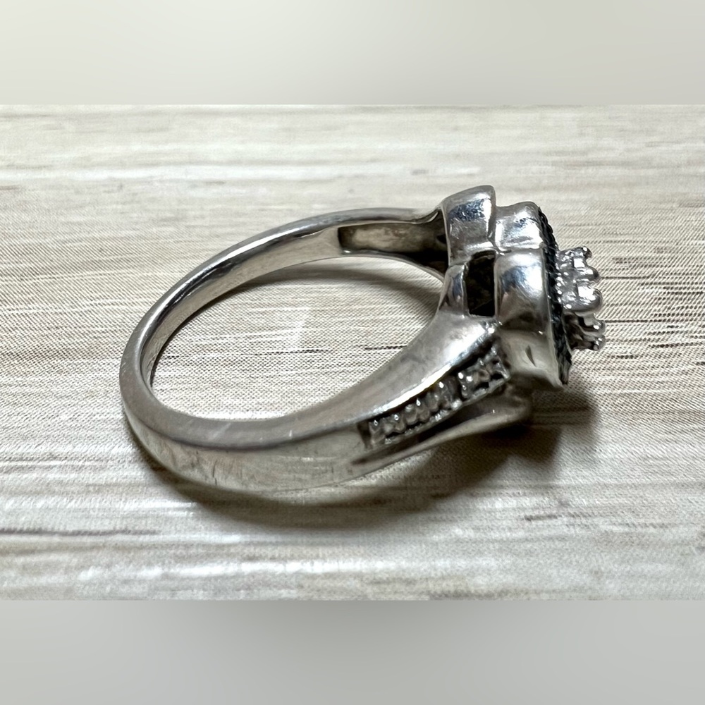 Vintage Designer Signed Sterling Silver Sapphire & Diamond Heart Ring, Size 6.5 - Picture 4 of 10